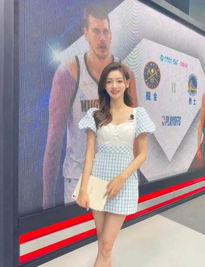 德布劳内任意球极限破门震撼全场